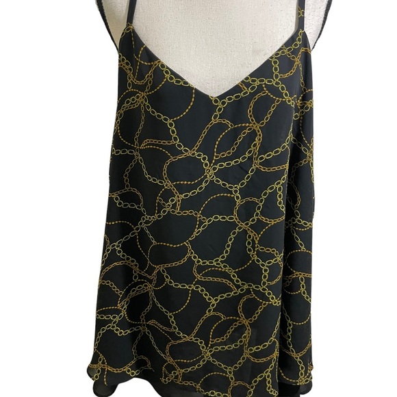 Torrid womens chain design blouse size 2 plus black gold. Adjustable straps - Picture 8 of 10